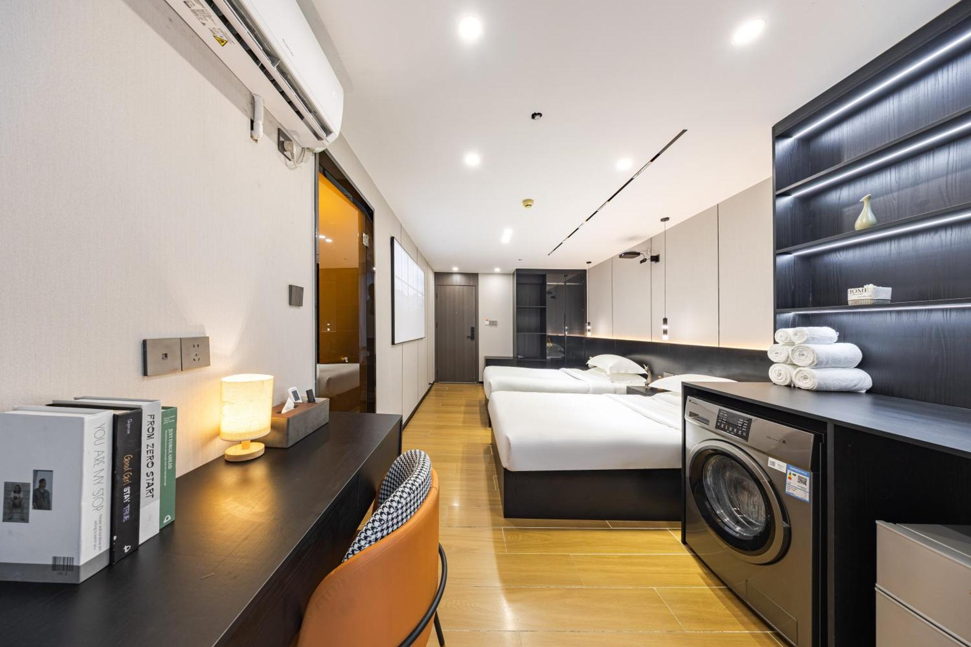Yu Manju High-Floor Huge-Screen Audiovisual Hotel-Guangzhou Tower Zhujiang New Town Sports West Road Branch Ngoại thất bức ảnh